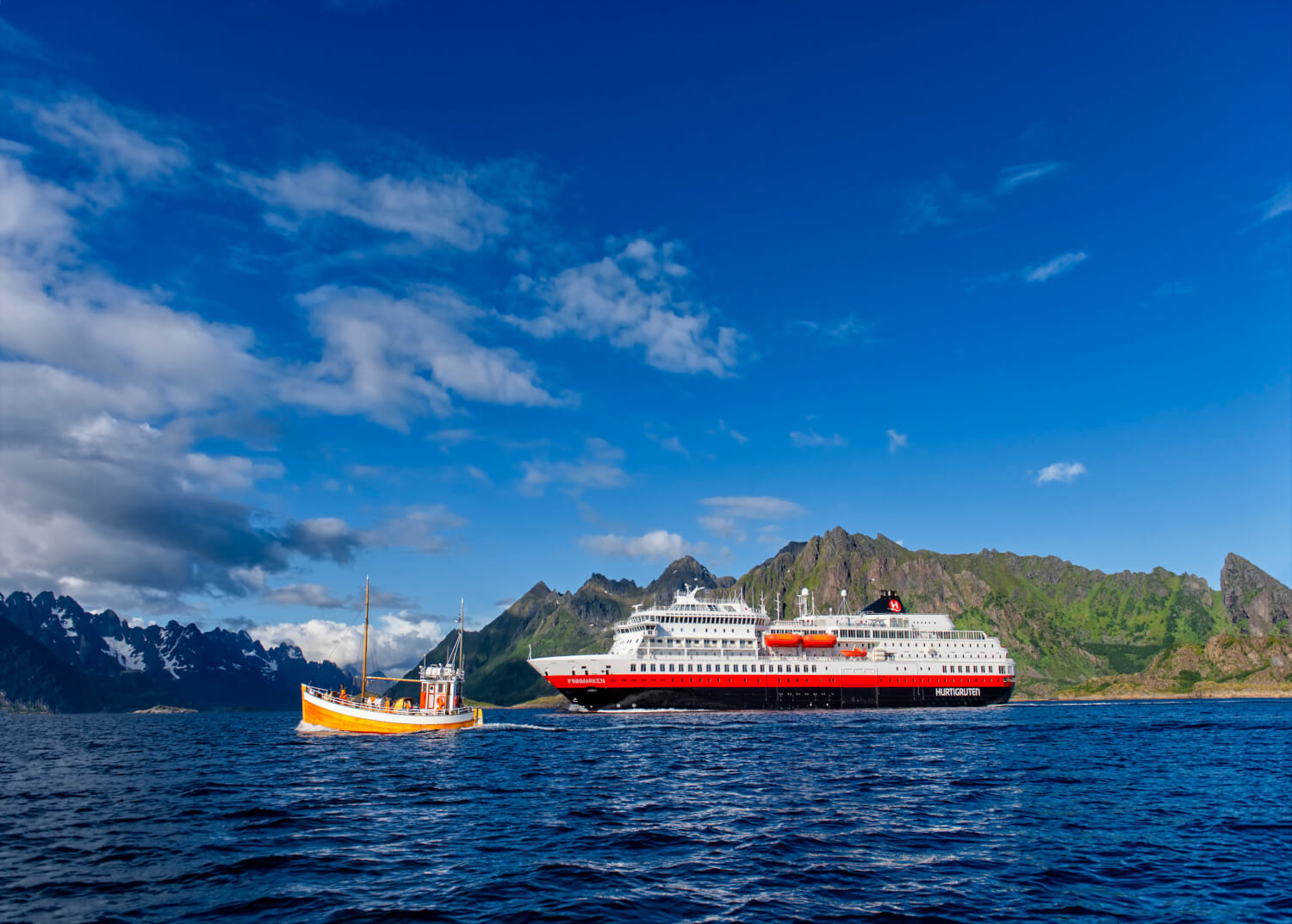 Le Finnmarken - © Hurtigruten